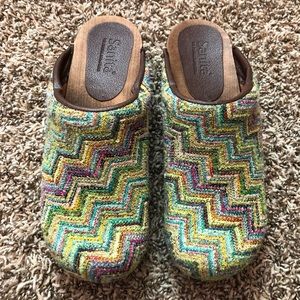 Sanita Multi-Color Clogs Sz. 39